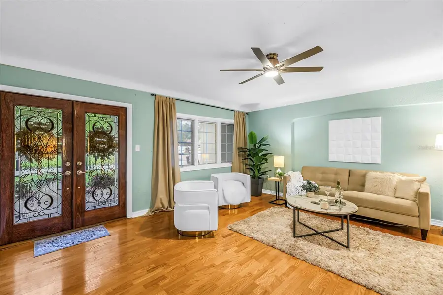 146 Giralda Boulevard Ne, Saint Petersburg, FL 33704 - #3