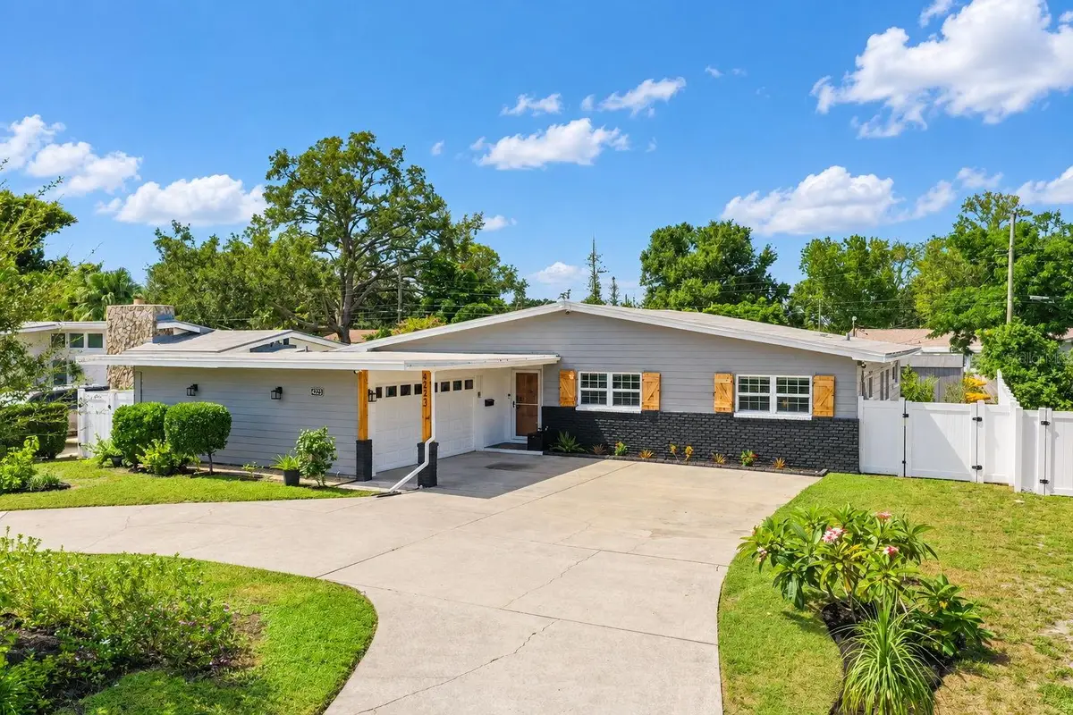 4223 Narvarez Way S, Saint Petersburg, FL 33712 - #1
