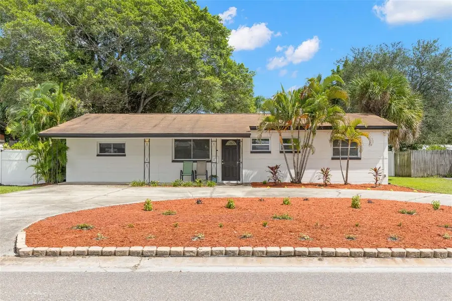 5601 Bay Street Ne, Saint Petersburg, FL 33703 - #2