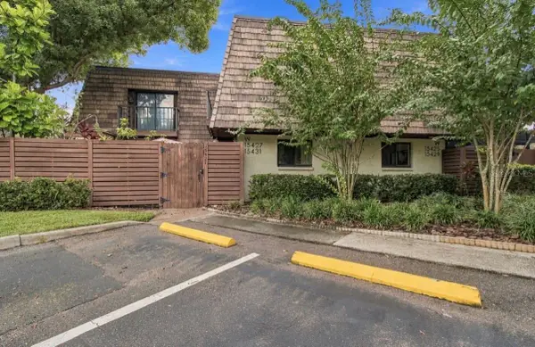 15431 W Pond Woods Drive #15431, TAMPA, FL 33618