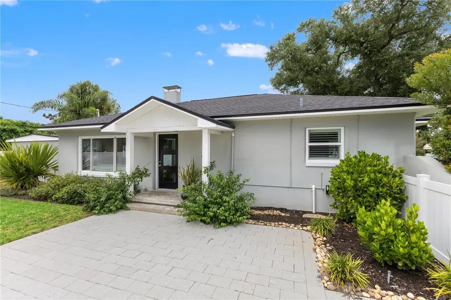 1030 32nd Avenue N, Saint Petersburg, FL 33704 - #2