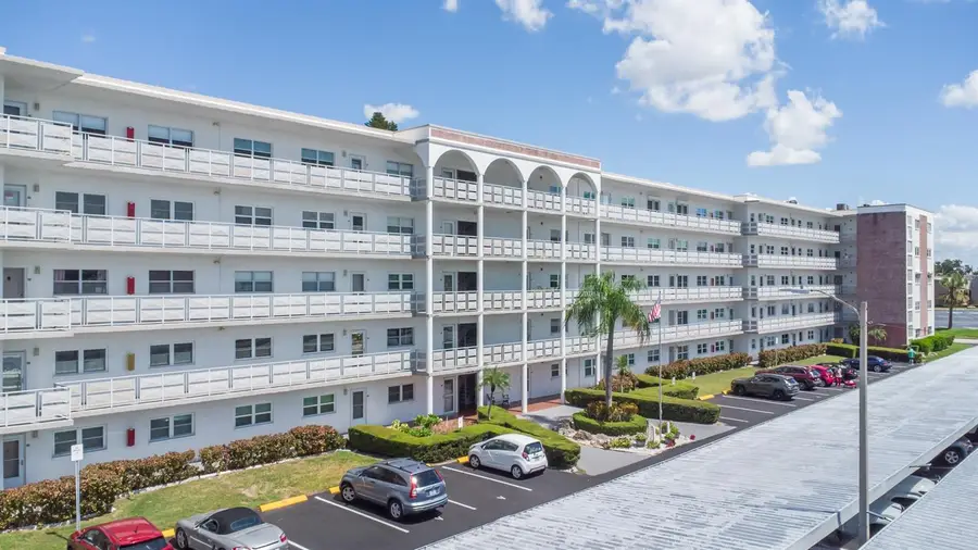 5501 80th Street N #303, Saint Petersburg, FL 33709 - #3