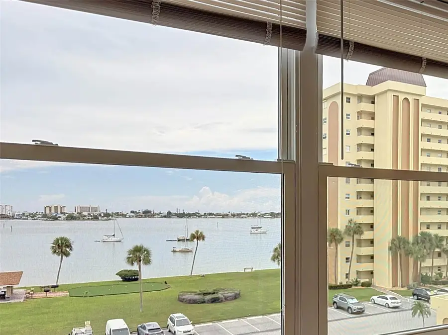 4550 Cove Circle #502, Saint Petersburg, FL 33708 - #2