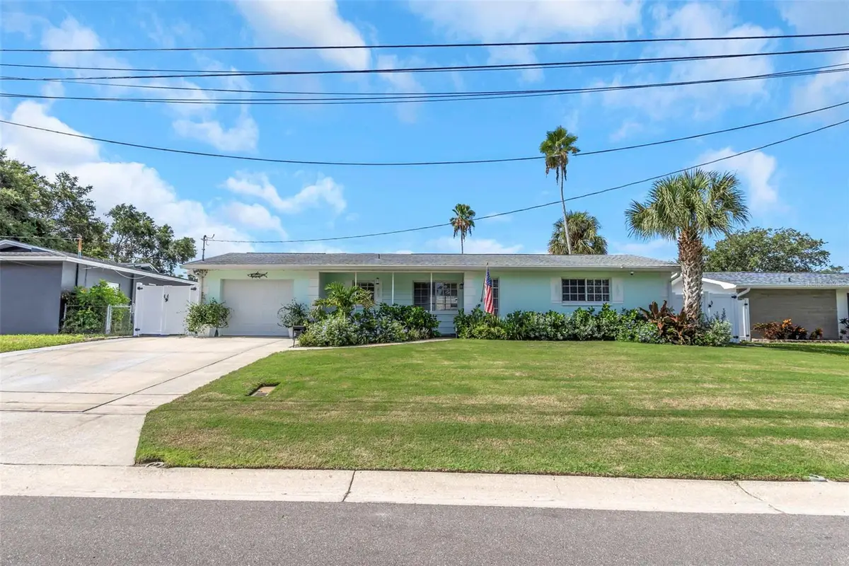 1071 Suemar Road, Dunedin, FL 34698 - #1