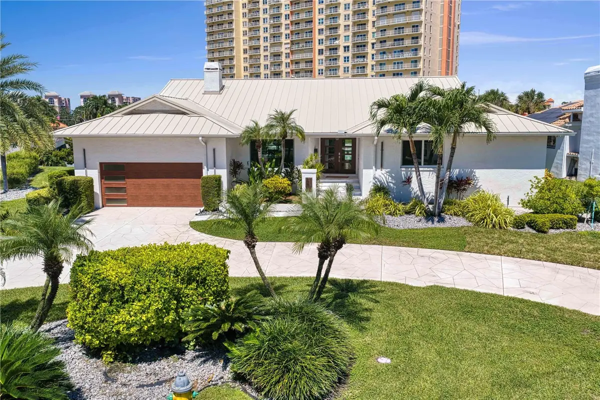 4995 58th Avenue S, Saint Petersburg, FL 33715 - #1