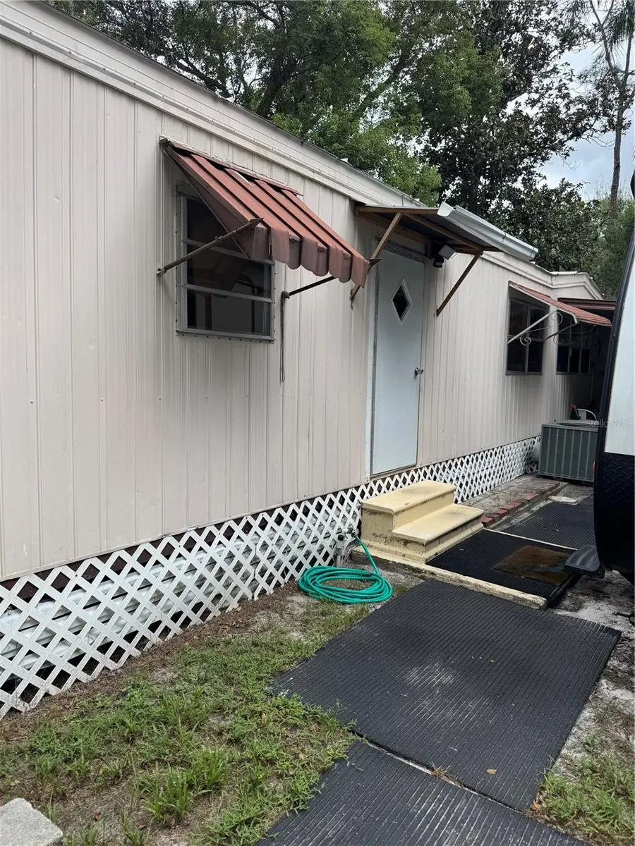 902 Montana Avenue, Lutz, FL 33548 - #1
