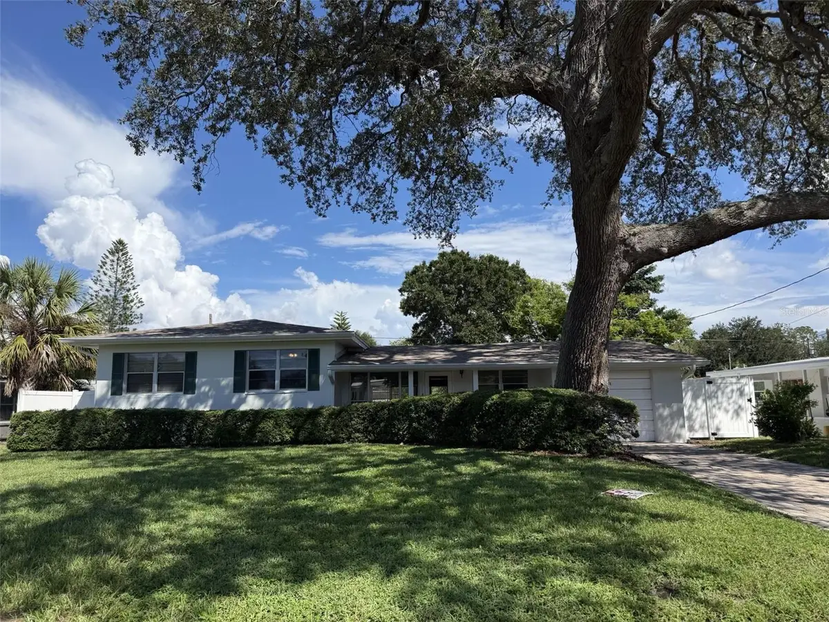 331 Shirley Avenue, Belleair, FL 33756 - #1