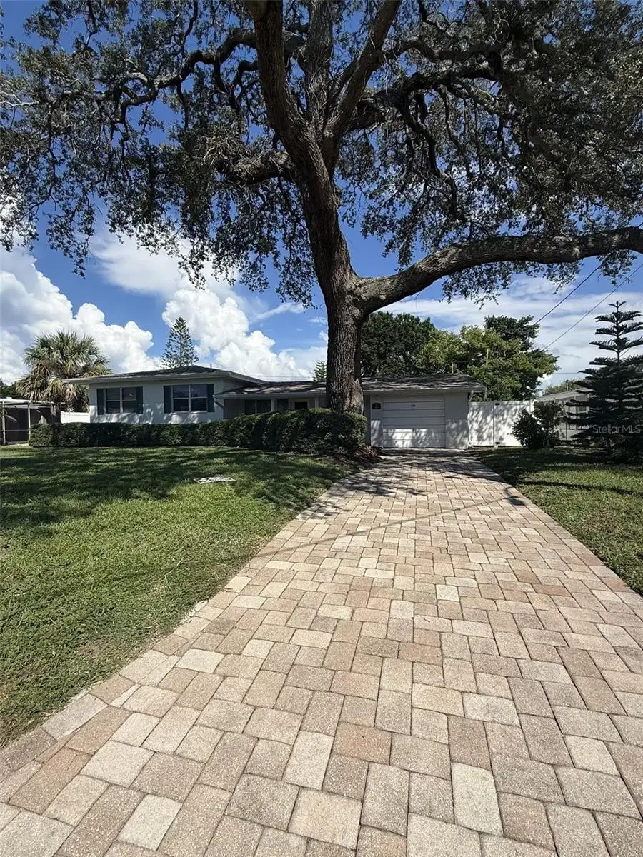 331 Shirley Avenue, Belleair, FL 33756 - #2