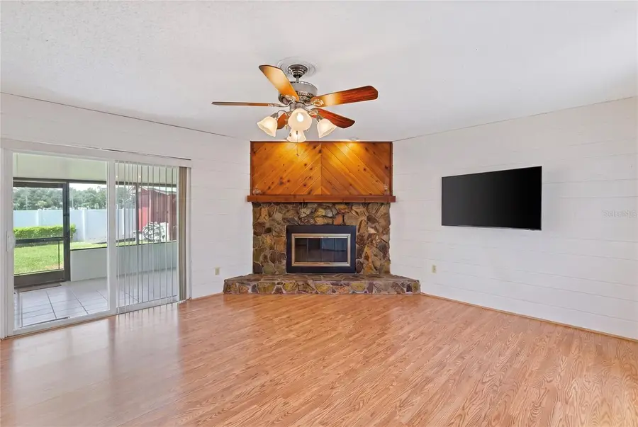 1105 Lenna Avenue, Seffner, FL 33584 - #3