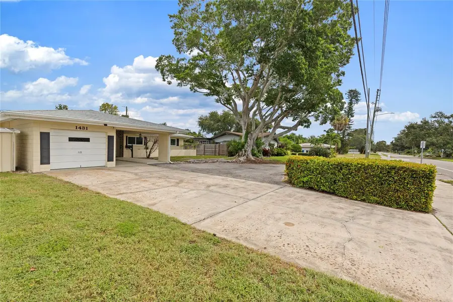 1431 Pinellas Point Drive S, Saint Petersburg, FL 33705 - #2