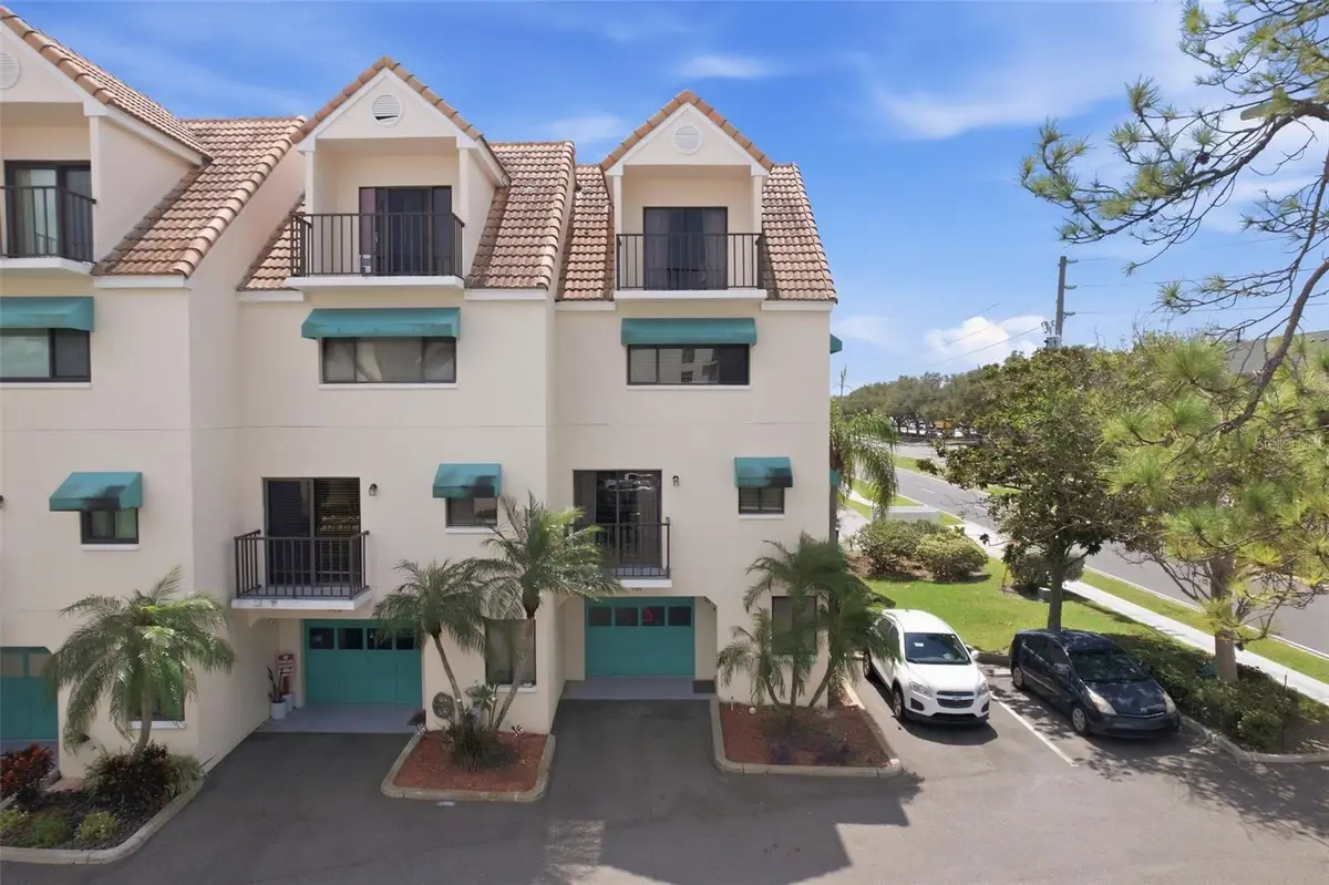 325 Island Way #101, Clearwater Beach, FL 33767 - #1