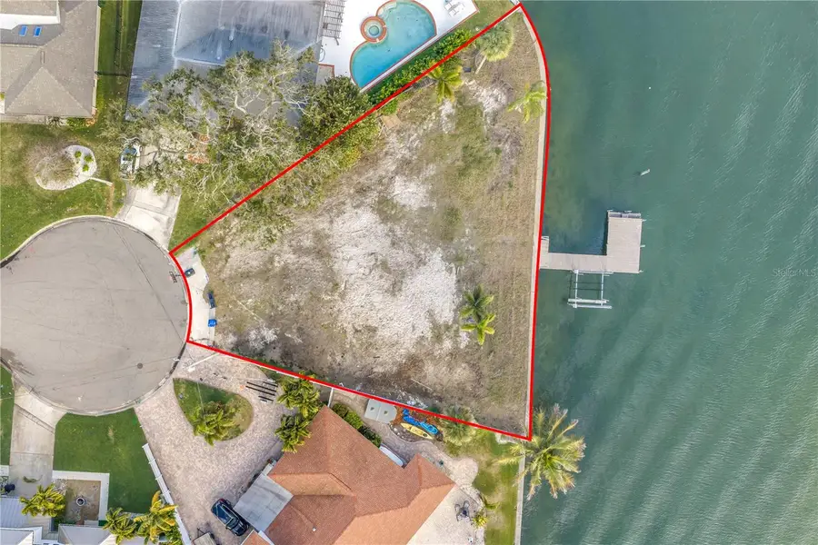 3901 14th Way Ne, Saint Petersburg, FL 33703 - #2