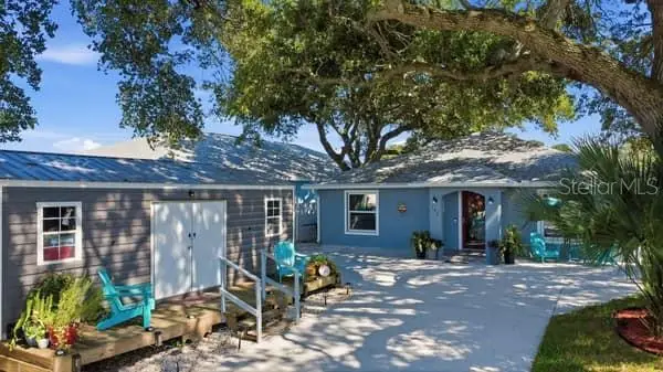 175 Randle Avenue, OAK HILL, FL 32759