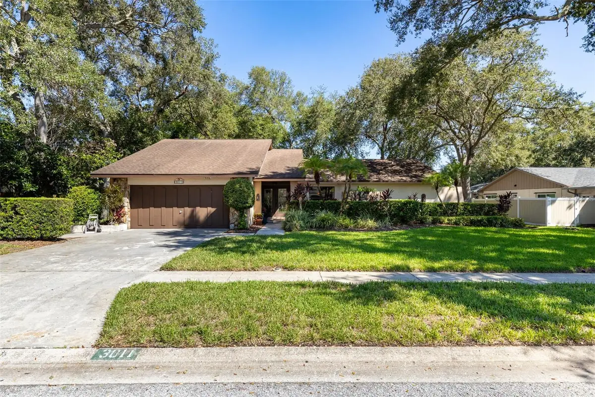 3011 Enisglen Dr, Palm Harbor, FL 34683 - #1