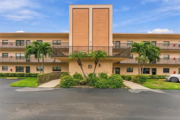 5971 Terrace Park Drive N #108, ST PETERSBURG, FL 33709