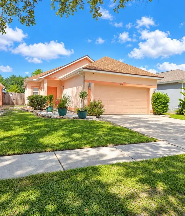 7628 Clovelly Park Place, APOLLO BEACH, FL 33572