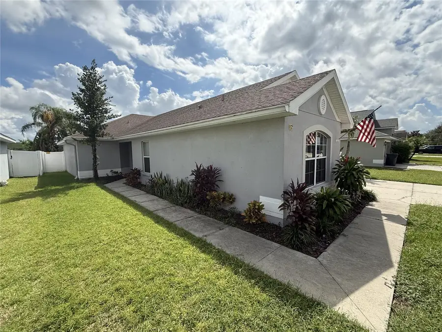 14214 Edinburgh Moor Drive, Wimauma, FL 33598 - #2