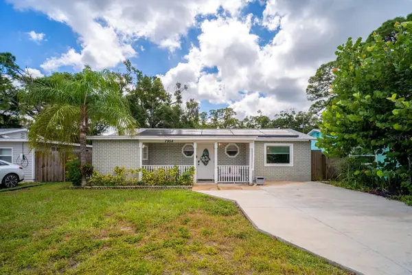 7954 49th Avenue N, ST PETERSBURG, FL 33709