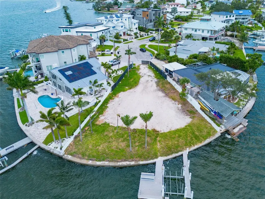 1931 Arrowhead Drive Ne, Saint Petersburg, FL 33703 - #2