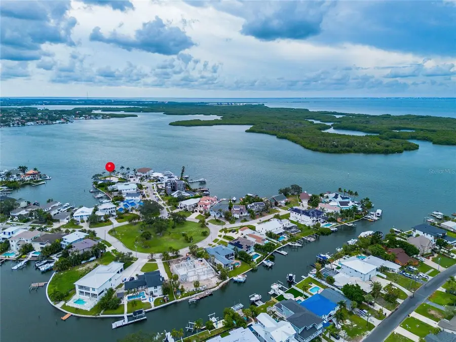 1931 Arrowhead Drive Ne, Saint Petersburg, FL 33703 - #3