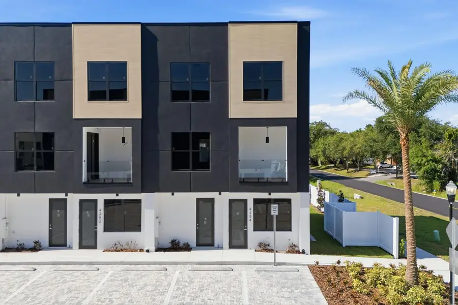4352 Fontanarosa Village Court, Tampa, FL 33614 - #2