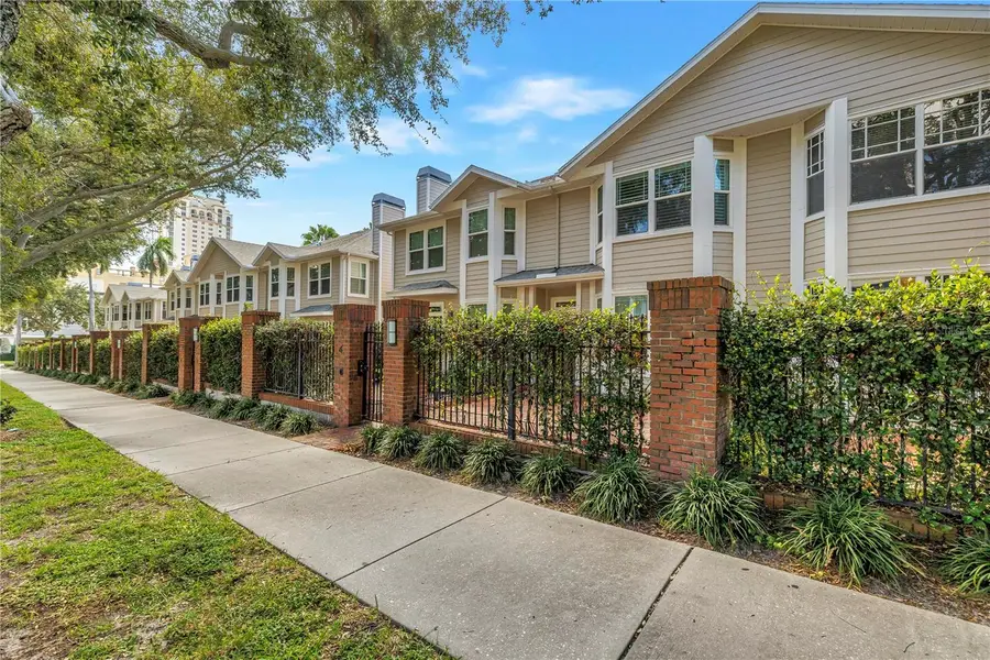 350 2nd Street N #6, Saint Petersburg, FL 33701 - #2