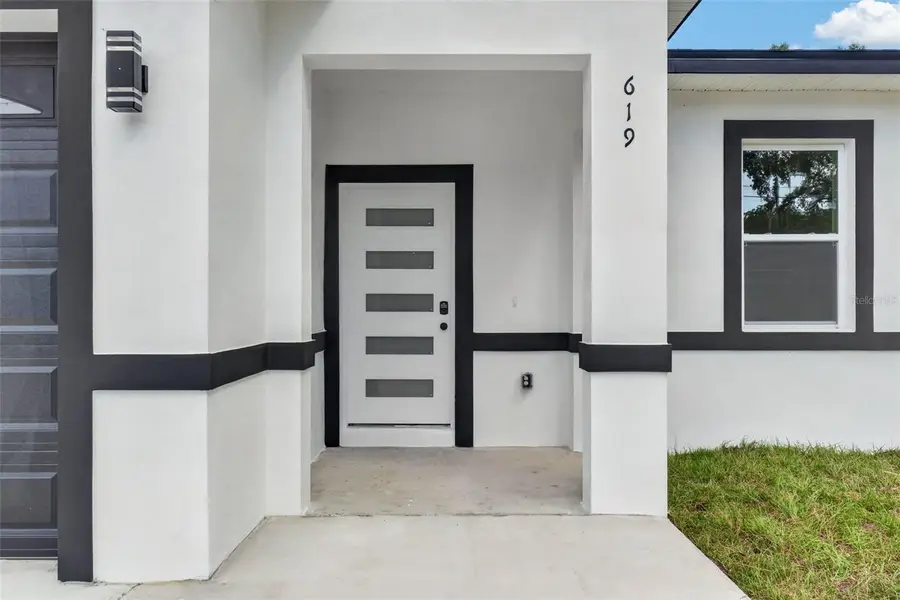 619 W Valencia Street, Lakeland, FL 33805 - #3