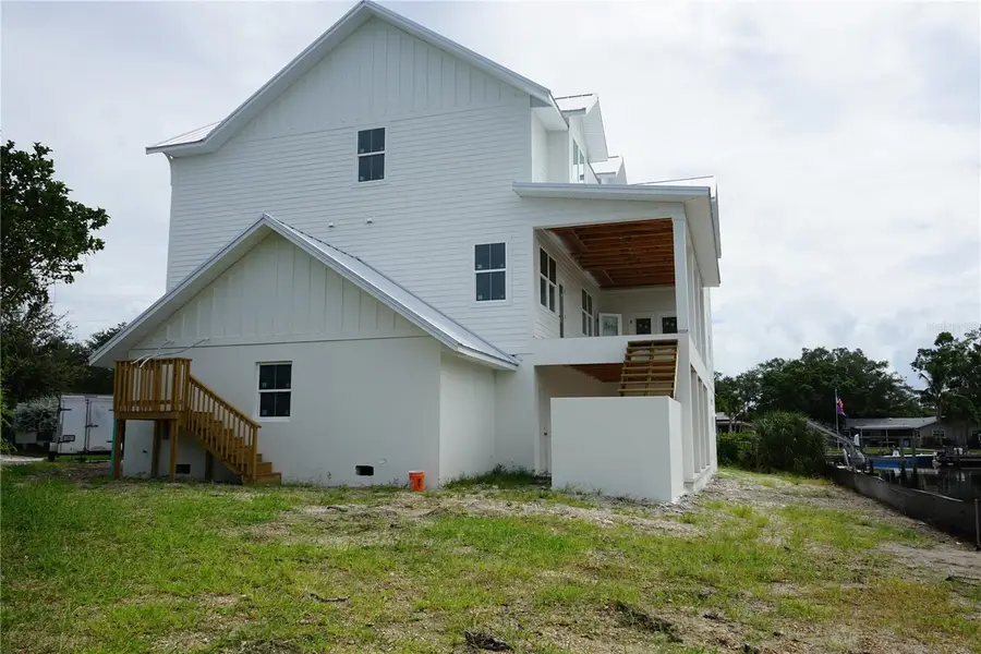 1401 45th Avenue Ne, Saint Petersburg, FL 33703 - #3