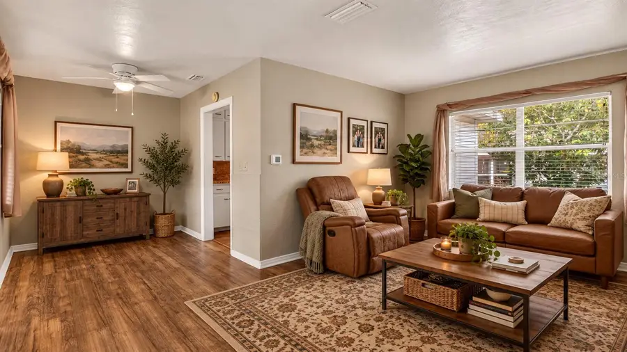 541 S Clayton Avenue, Lakeland, FL 33801 - #2