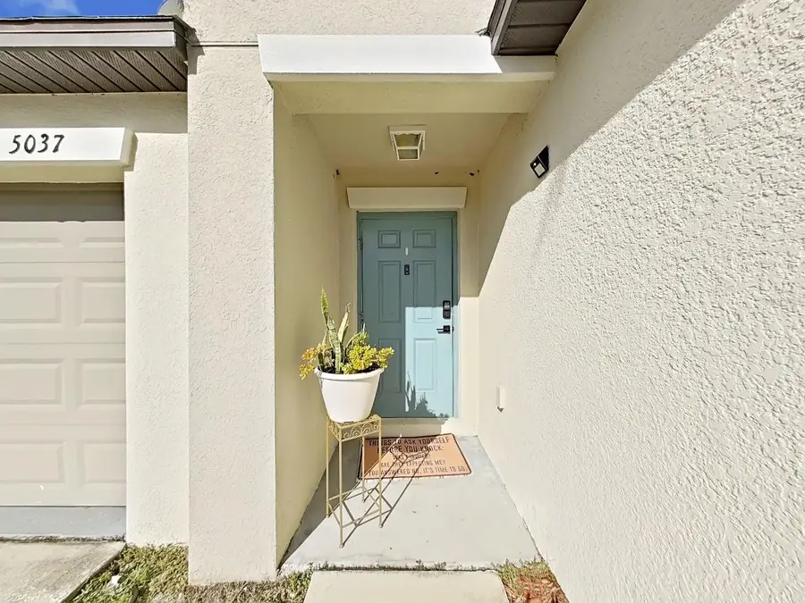 5037 White Chicory Drive, Apollo Beach, FL 33572 - #2