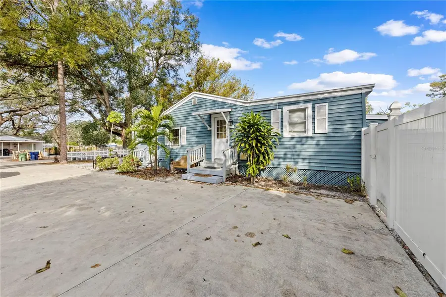 8923 N Lynn Avenue, Tampa, FL 33604 - #3