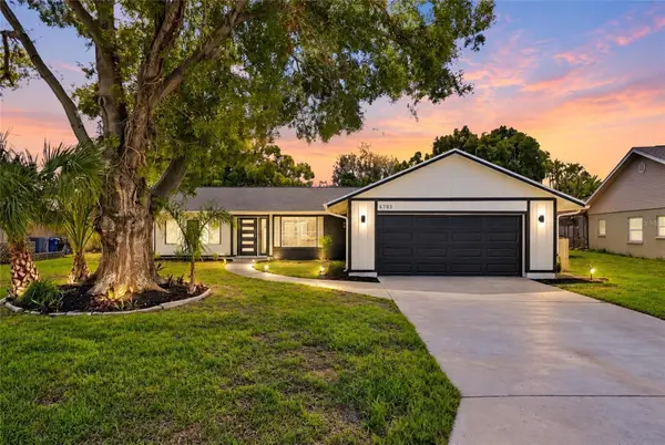 6703 Pointe West Boulevard, BRADENTON, FL 34209