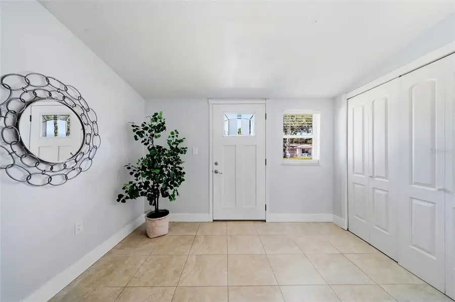 532 43rd Avenue Ne, Saint Petersburg, FL 33703 - #3