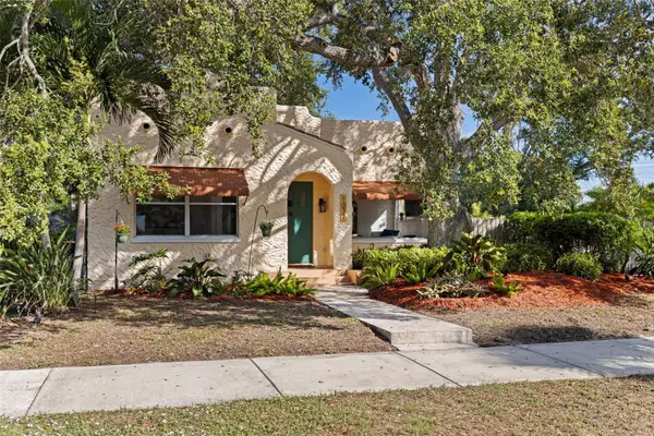 1037 51st Avenue N, ST PETERSBURG, FL 33703