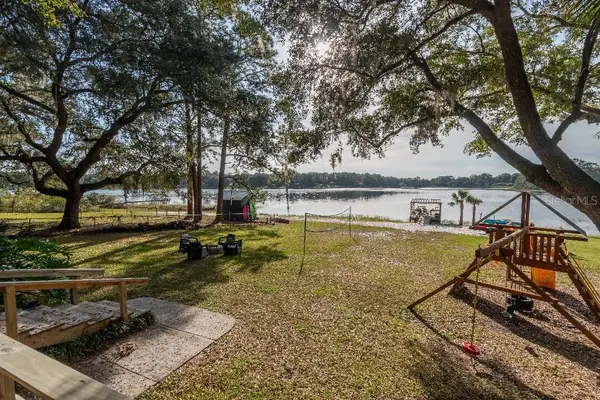 391 SE 165th Court Road, SILVER SPRINGS, FL 34488