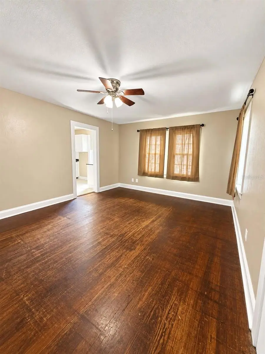 230 E Polk Avenue, Lake Wales, FL 33853 - #3
