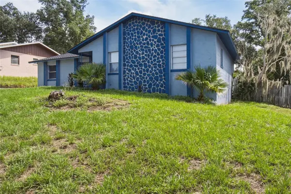 721 Greenleaf Lane, LAKE WALES, FL 33853