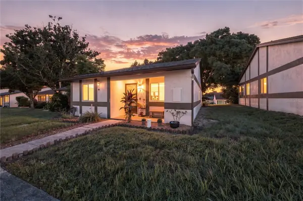 2245 Alden Lane #F, PALM HARBOR, FL 34683
