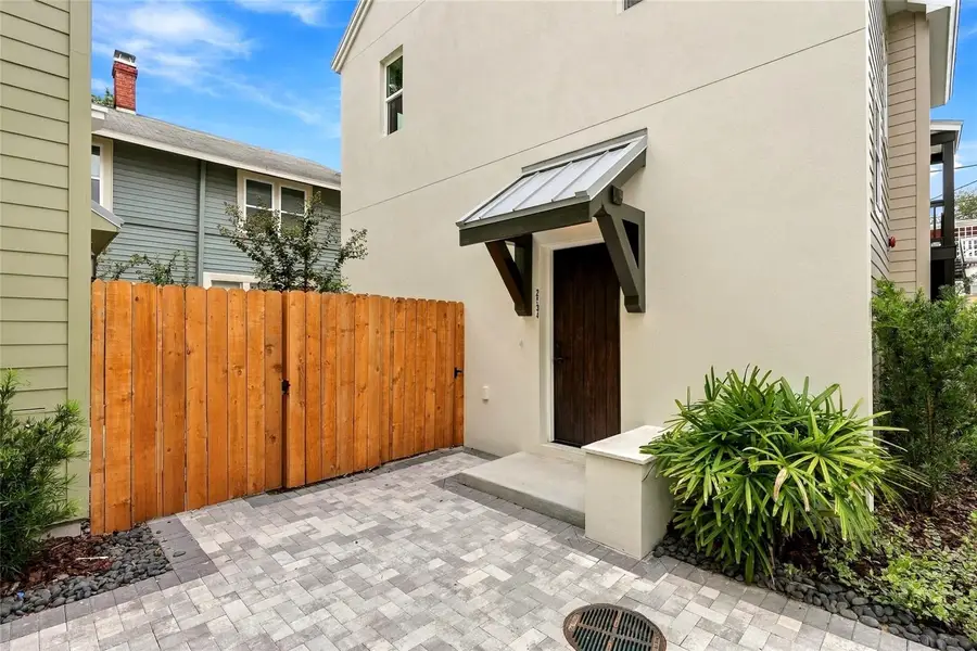 2534 1st Avenue N, Saint Petersburg, FL 33713 - #2