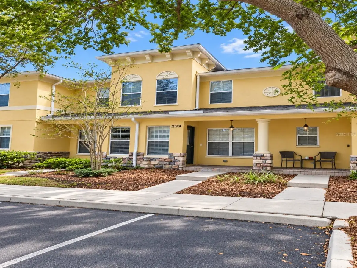 239 Castlekeeper Pl, Valrico, FL 33594 - #1
