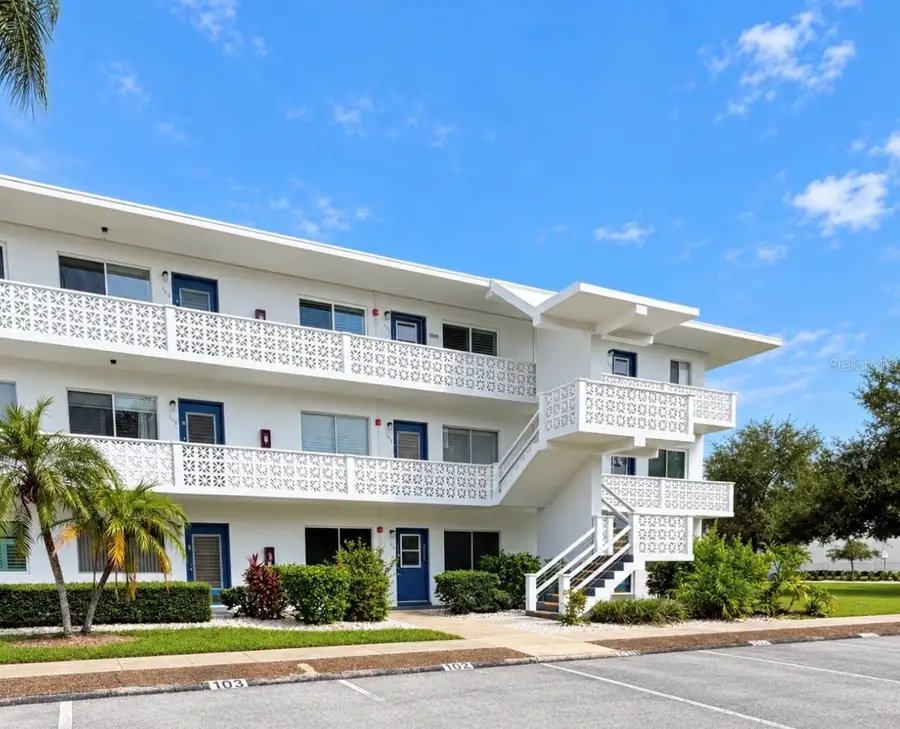 8075 112th Street #302, Seminole, FL 33772 - #2