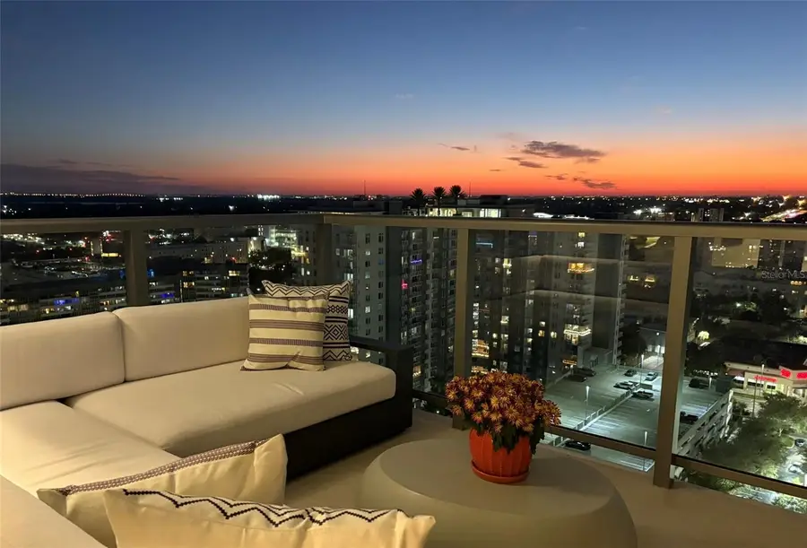 301 1st Street S #2105, Saint Petersburg, FL 33701 - #2