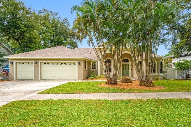 114 Irwin St E, Safety Harbor, FL 34695 - #1