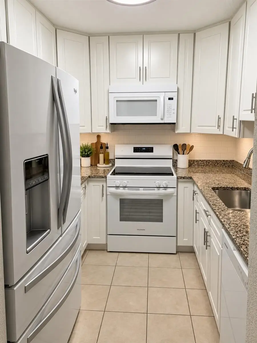 2415 NE 7th Street #5, Ocala, FL 34470 - #3