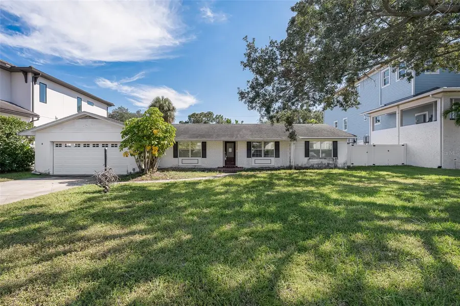 5008 S Sunset Boulevard, Tampa, FL 33629 - #2