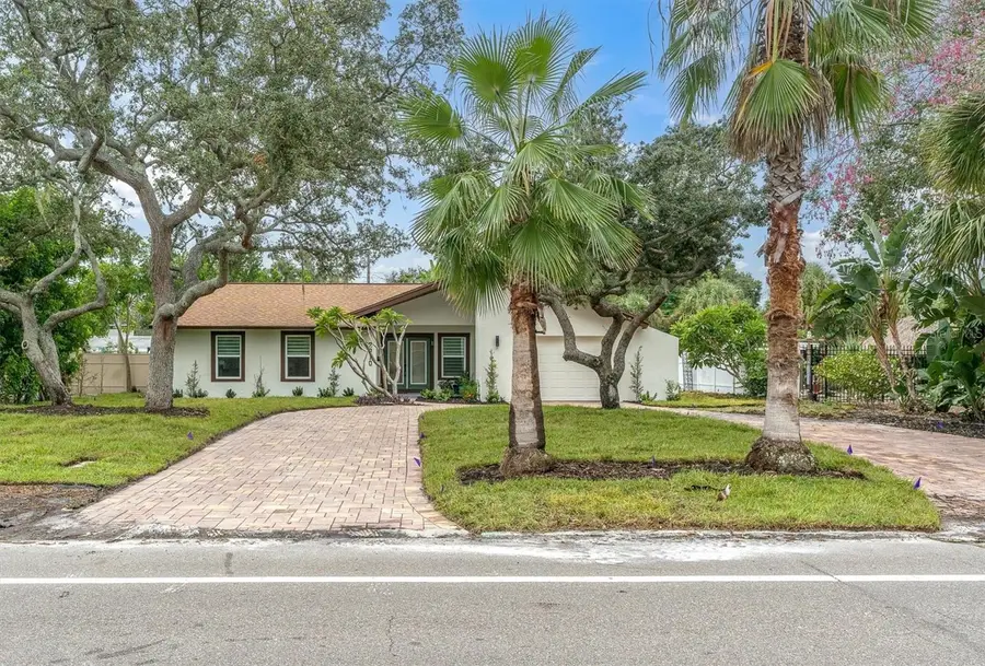 2010 Pinellas Point Drive S, Saint Petersburg, FL 33712 - #2