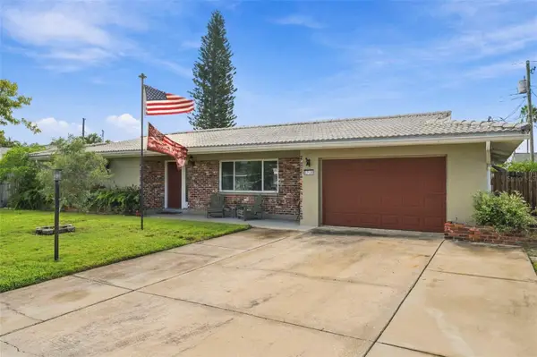 12120 81st Avenue, SEMINOLE, FL 33772