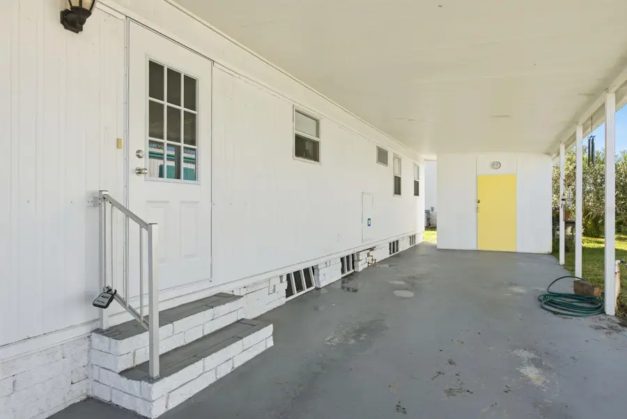 203 Seagull Drive, Tarpon Springs, FL 34689 - #3