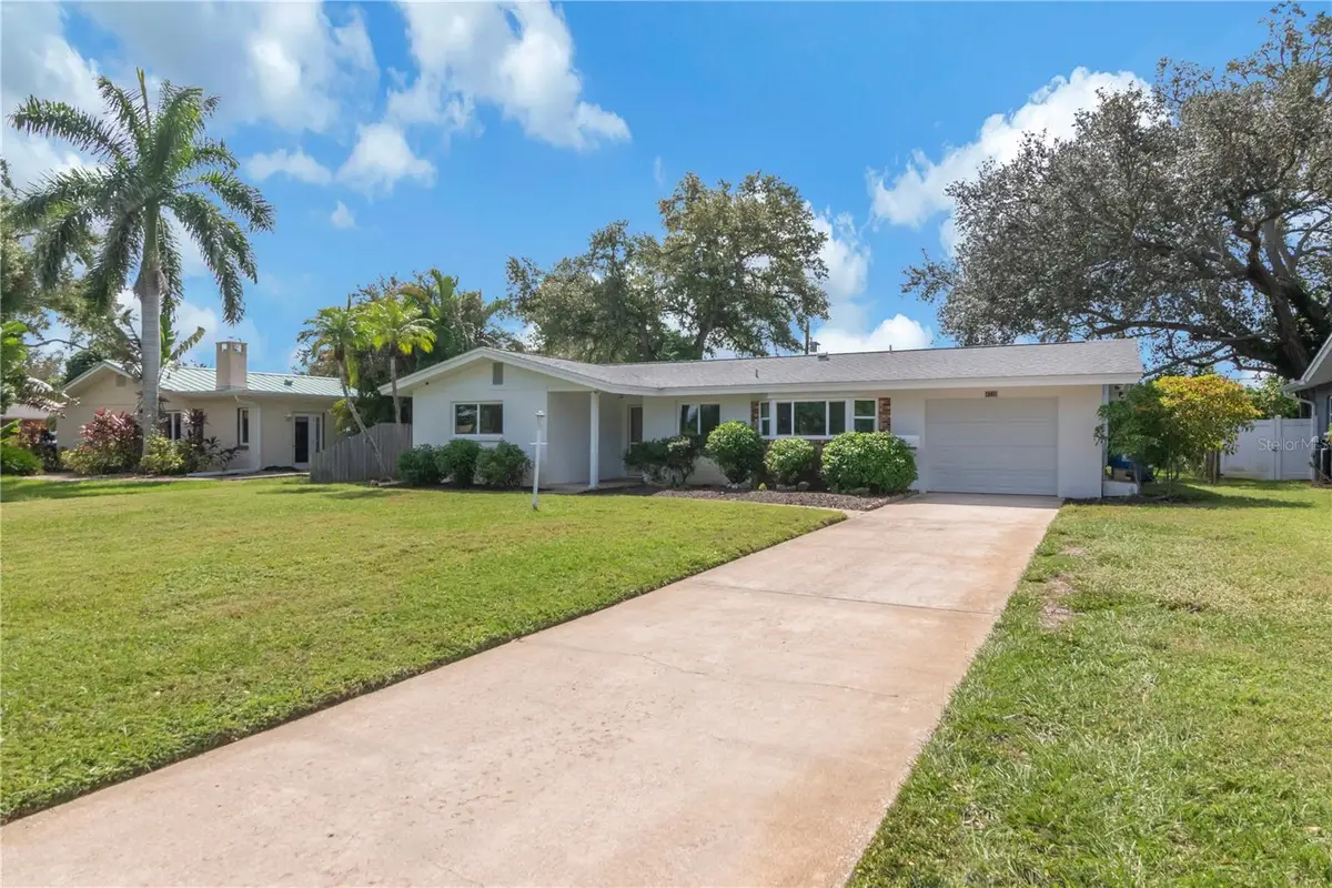 4330 20th Avenue N, Saint Petersburg, FL 33713 - #1