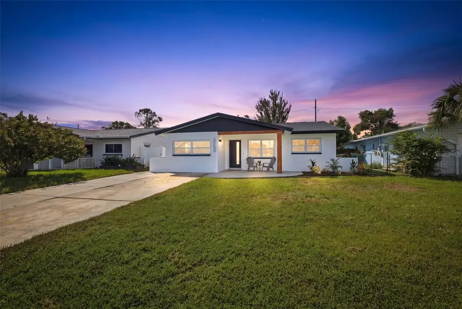 5550 21st Ave N, Saint Petersburg, FL 33710 - #2